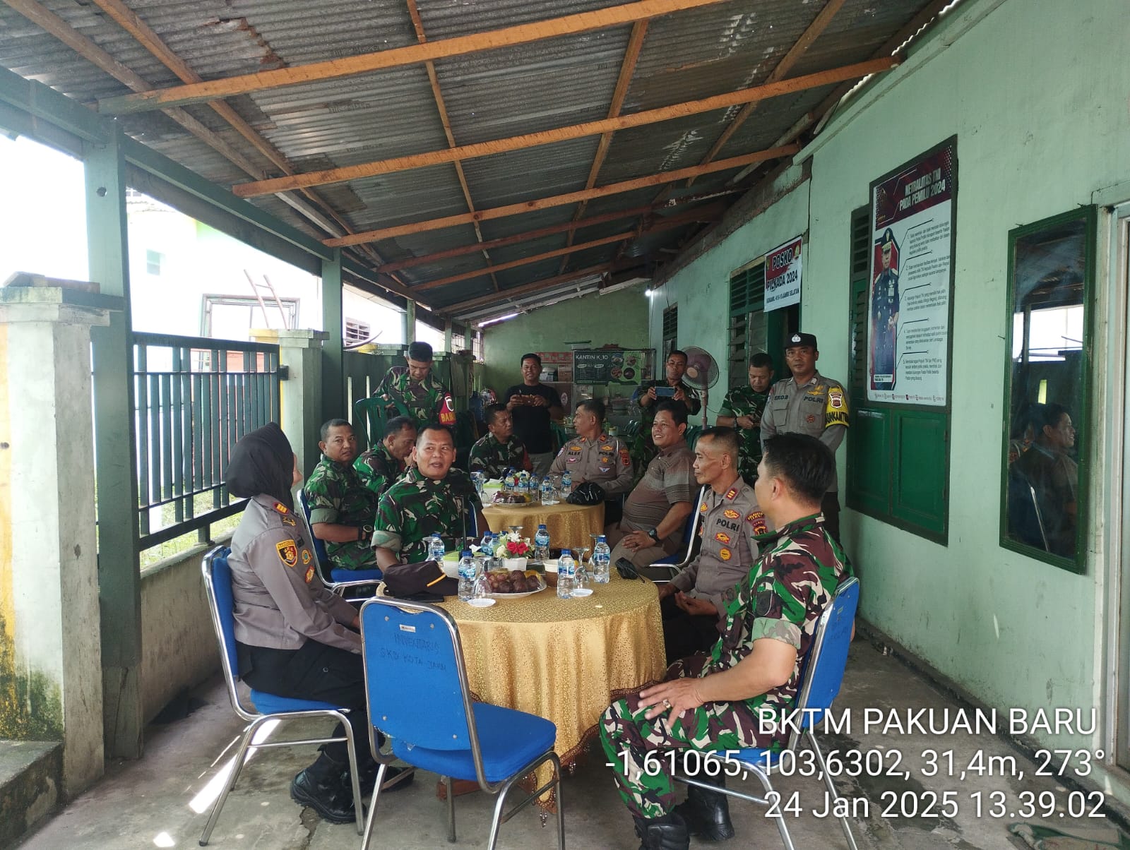 Tingkatkan Sinergitas TNI-Polri, Kapolsek Gelar Silaturahmi Ke Koramil 415-10/Jambi Selatan