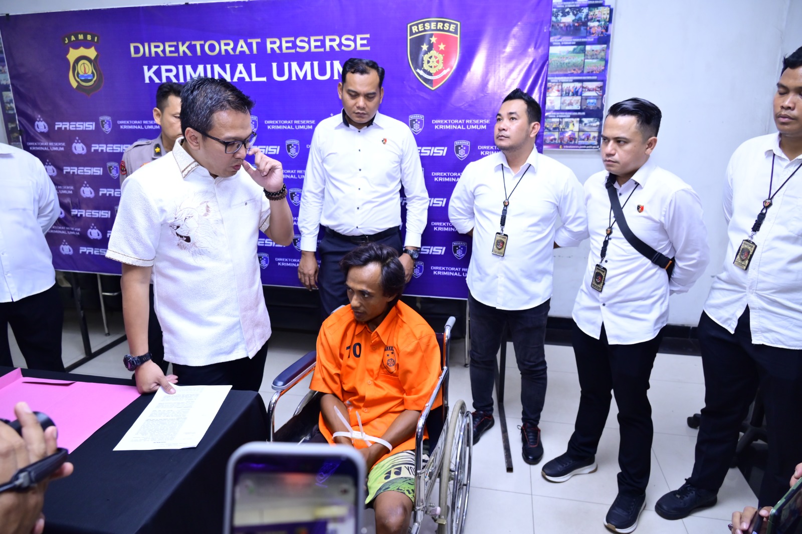 Ditreskrimum Polda Jambi ,Berhasil Meringkus 3 orang terhadap pembunuhan sopir Travel Fortuner   