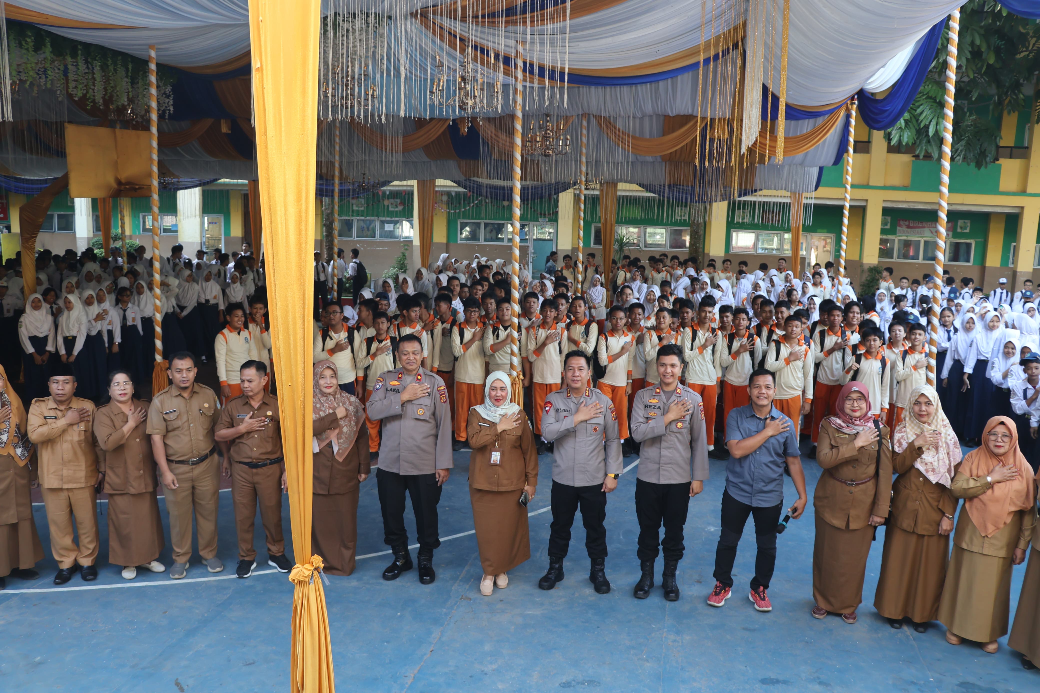 Antisipasi Jelang Kelulusan Sekolah, Kapolresta Jambi Giat Deklarasi Anti Konvoi dan Coret Coret Si SMPN 7 Kota Jambi